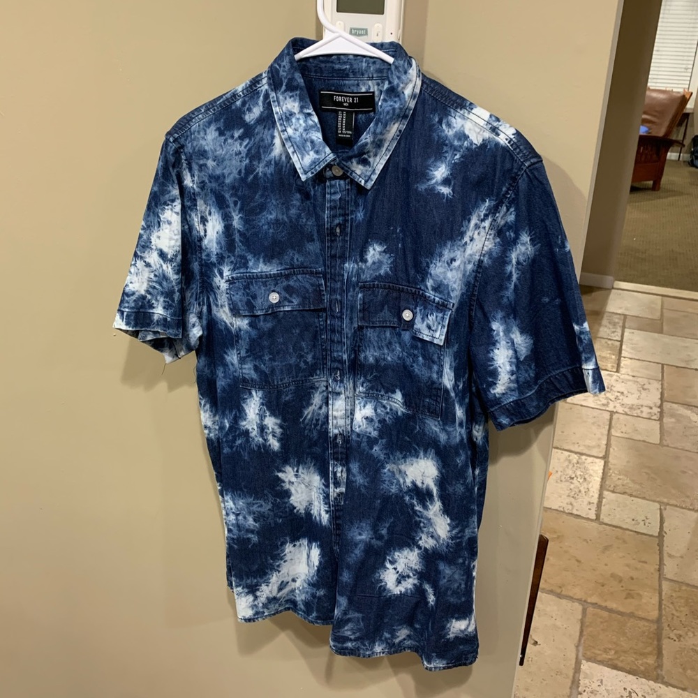 Forever 21 Short Sleeve Button Down
